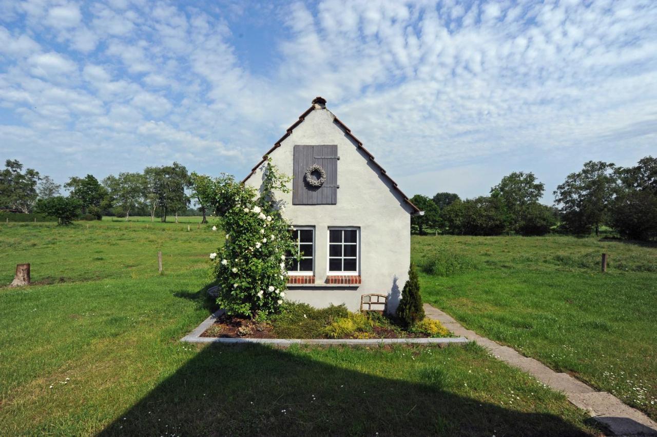 Ferienhaus Adamla, 65319 Moormerland Exterior foto